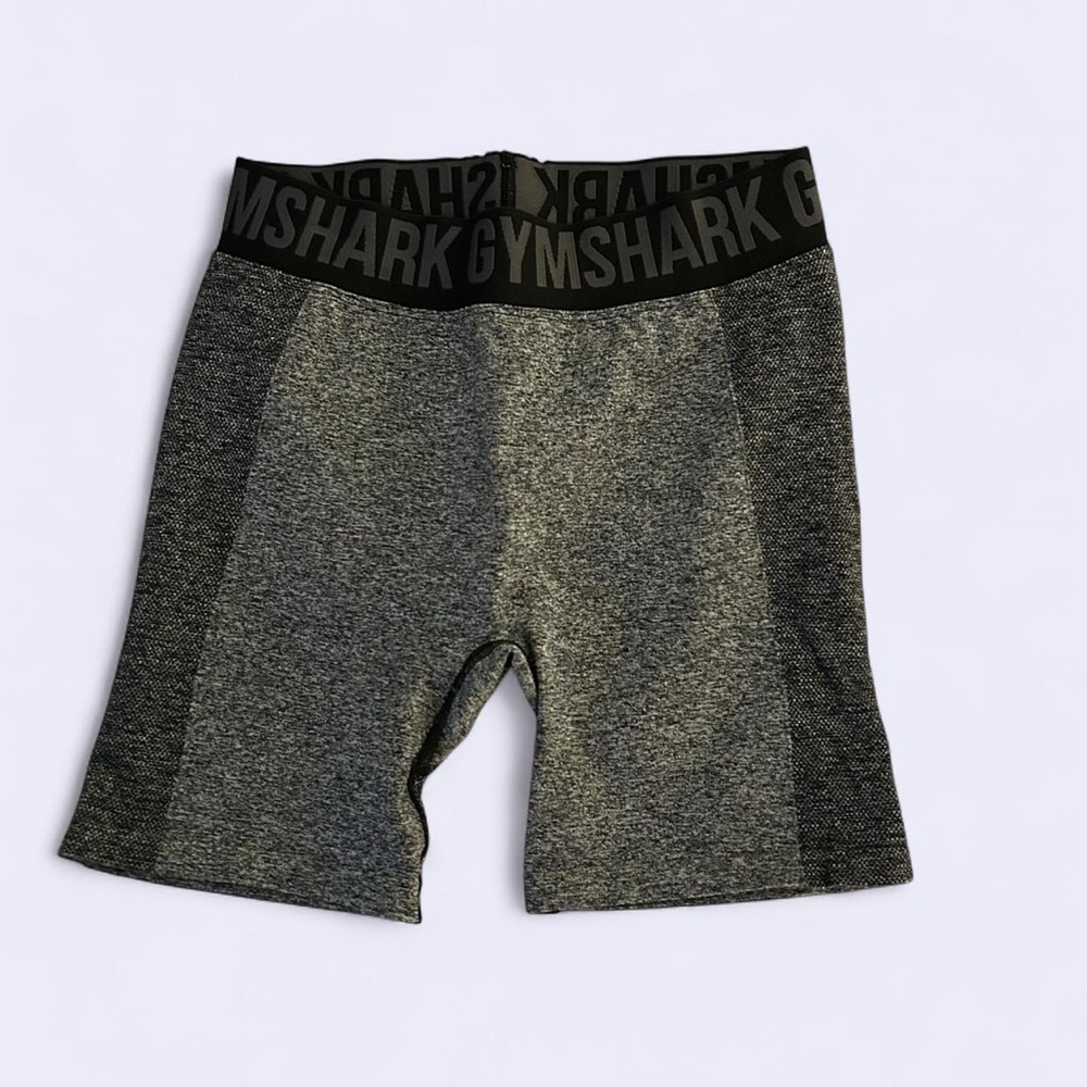 Gymshark Charcoal and Black Activewear